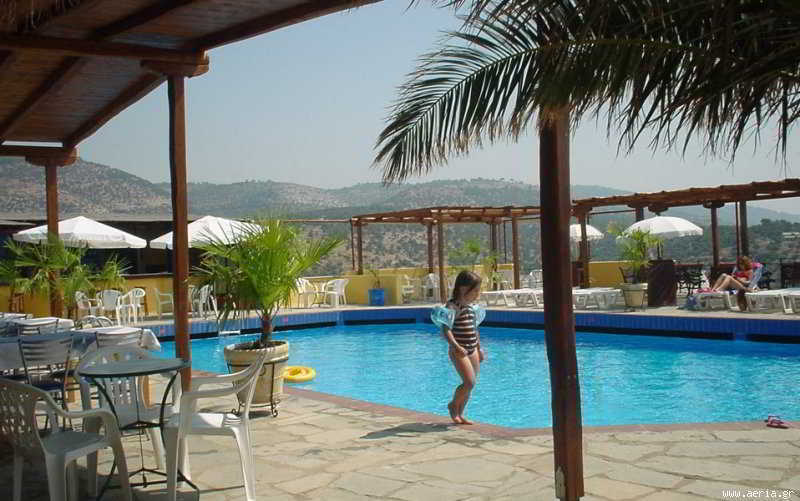 Aeria Hotel Astris Extérieur photo