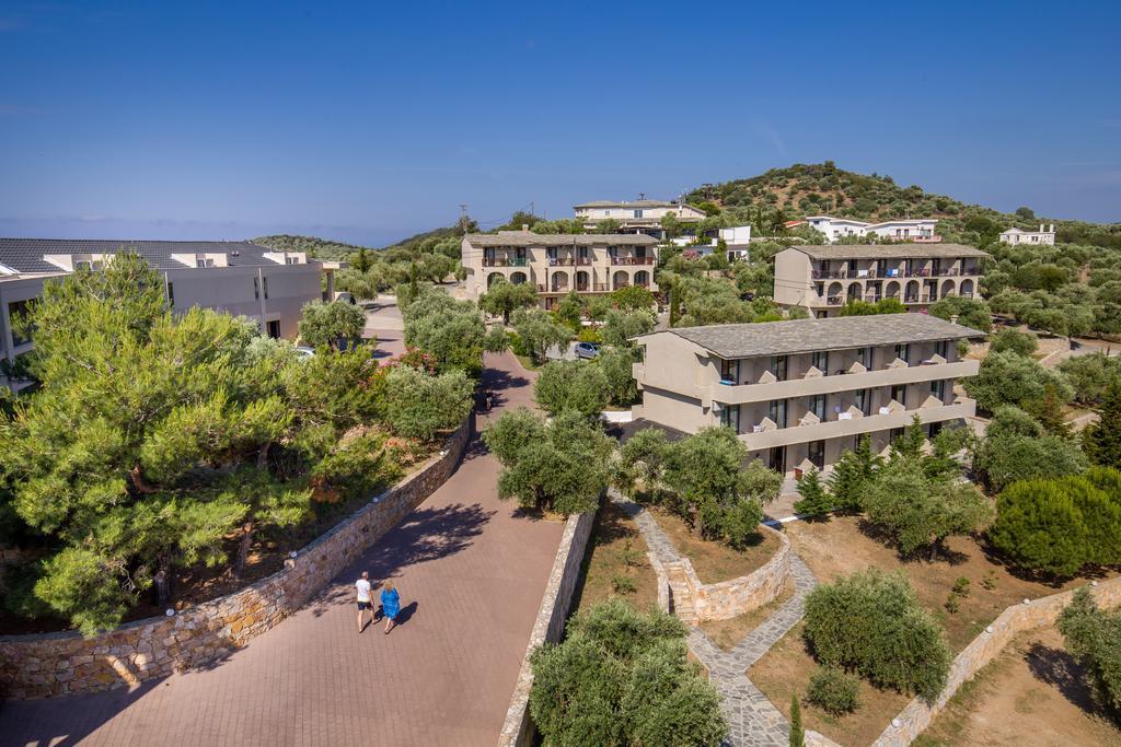 Aeria Hotel Astris Extérieur photo