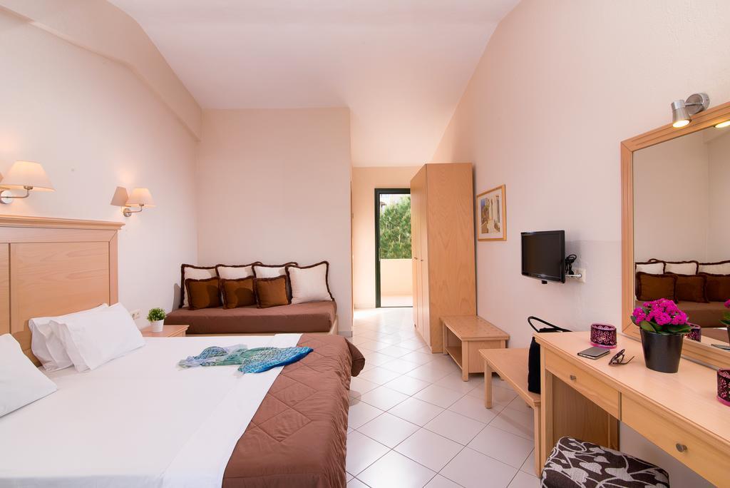 Aeria Hotel Astris Extérieur photo
