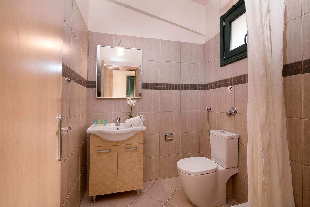 Aeria Hotel Astris Extérieur photo